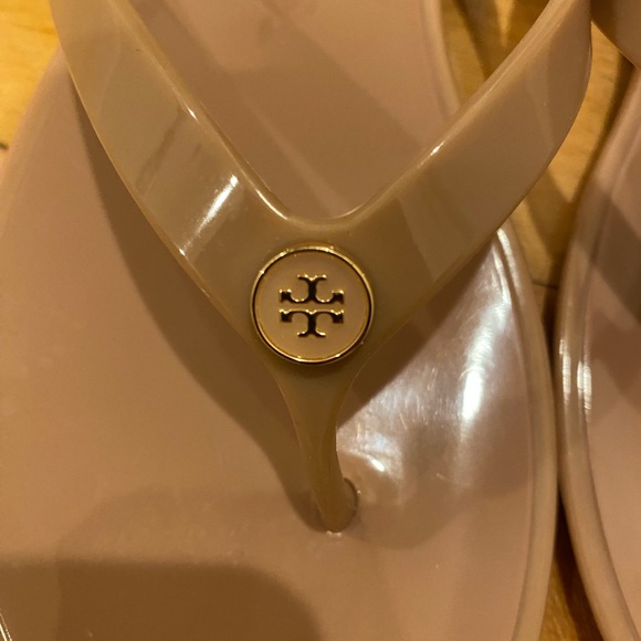 EUC Tory Burch Women’s Studded Jelly Thongs Flats Size 9 - Picture 7 of 8